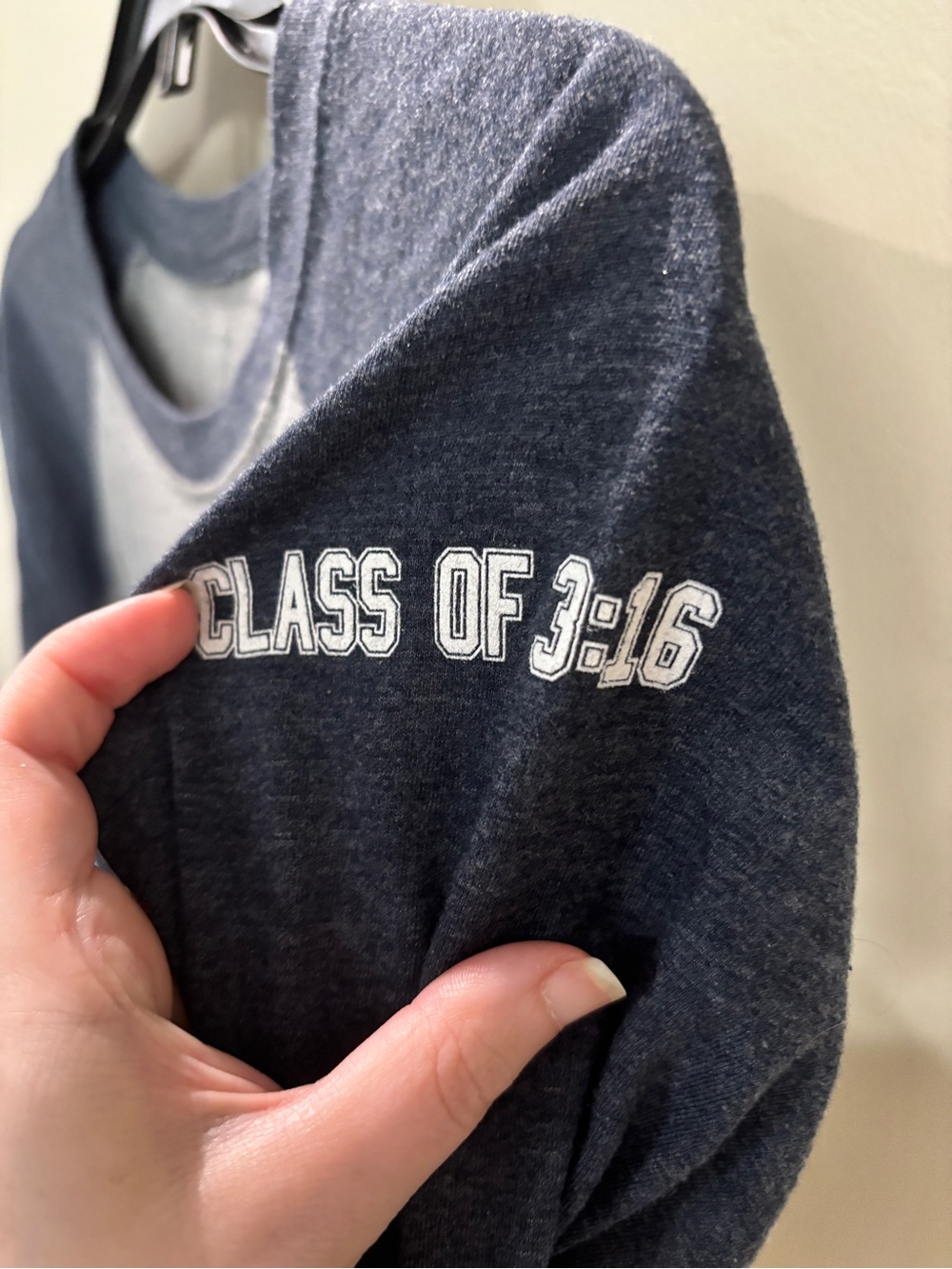 WWE Stone Cold University SCU Raglan Baseball Tee - Gray/Navy - Picture 3 of 4